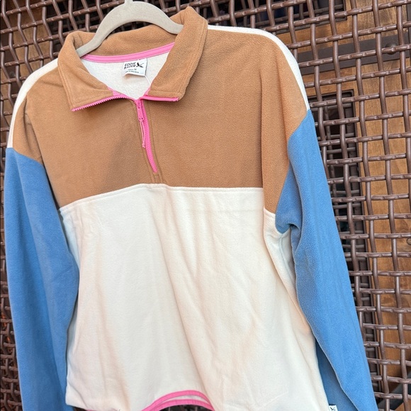 Eddie Bauer Quarter Zip Pullover - Picture 2 of 5